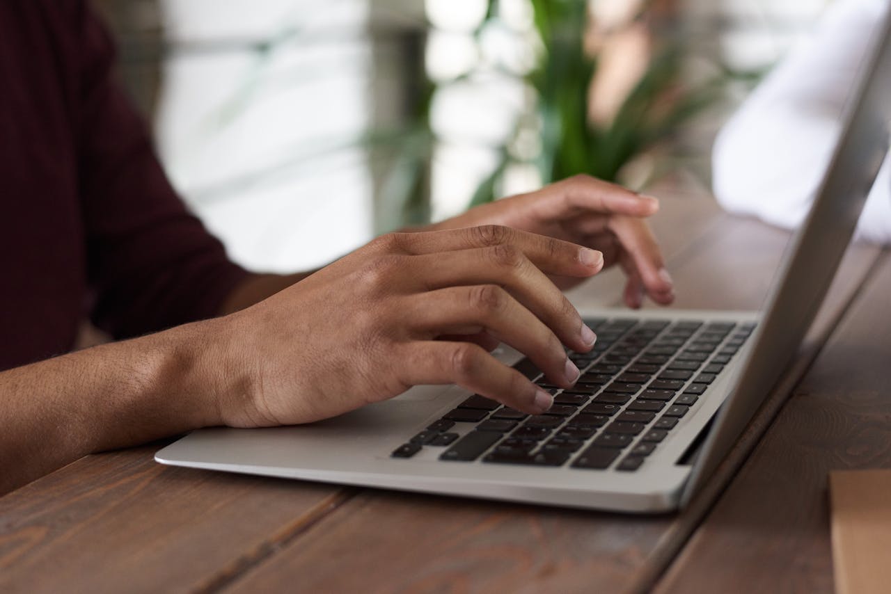 Newsletter Sponsorship Campaign: Unlocking Mental Availability in B2B